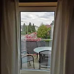Im Vogelhaus Mit Dachterasse Und Grossem Garten * Calau