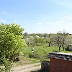 Lägenhet Im Vogelhaus Mit Dachterasse Und Grossem Garten *