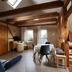Im Vogelhaus Mit Dachterasse Und Grossem Garten Calau