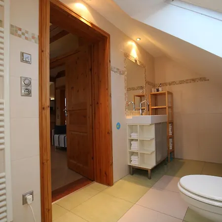 Im Vogelhaus Mit Dachterasse Und Grossem Garten * Calau