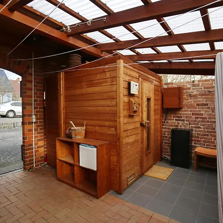 Im Vogelhaus Mit Dachterasse Und Grossem Garten Apartment *