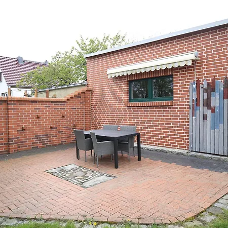Im Vogelhaus Mit Dachterasse Und Grossem Garten Apartment