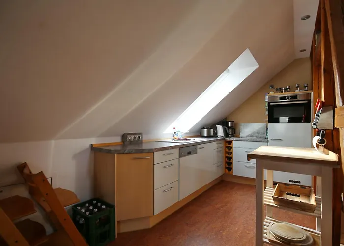 Im Vogelhaus Mit Dachterasse Und Grossem Garten Calau